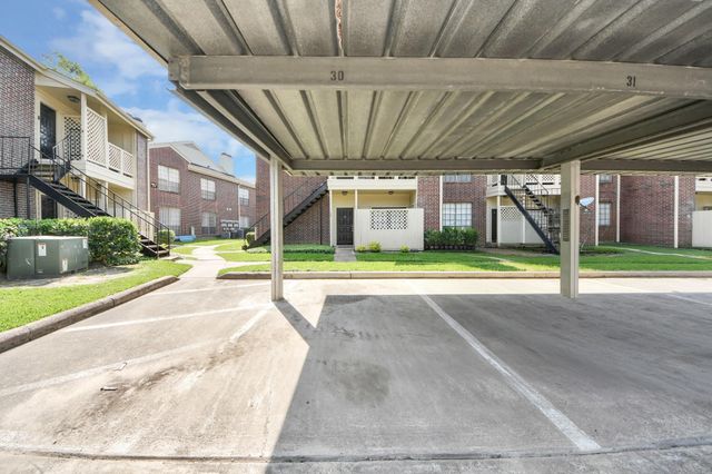 8055 Cambridge Street 30, Houston, TX 77054
