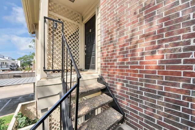 8055 Cambridge Street 30, Houston, TX 77054