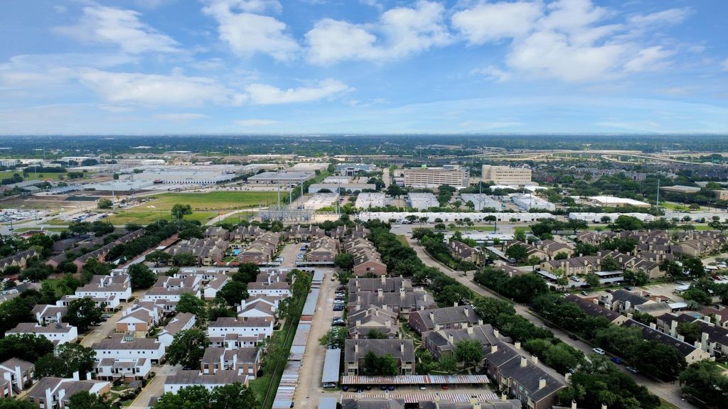 8055 Cambridge Street 30, Houston, TX 77054