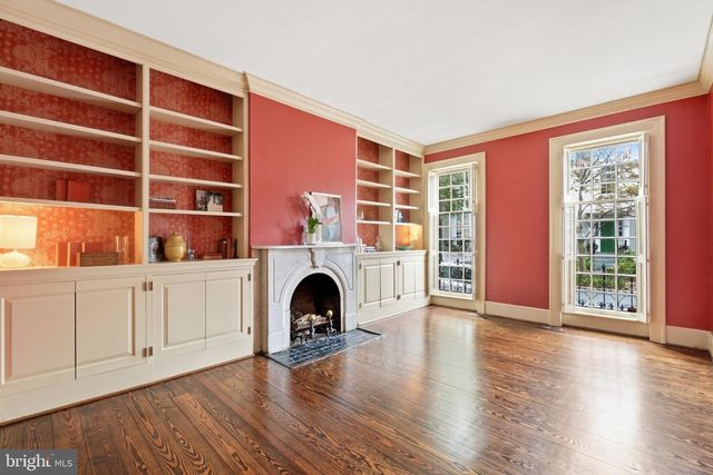 1241 33RD ST NW, Washington, DC 20007