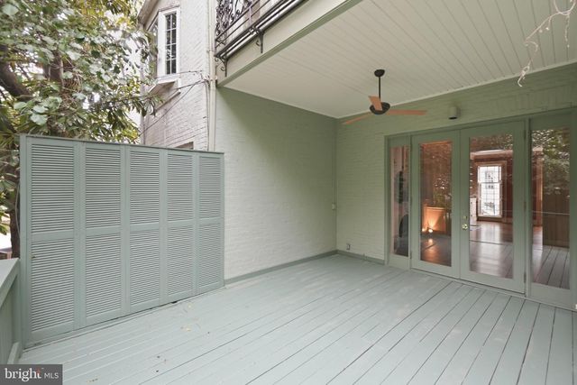 1241 33RD ST NW, Washington, DC 20007