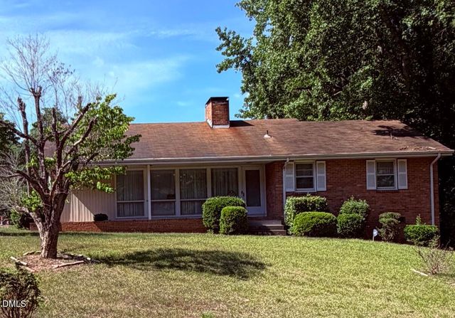 1301 Ross Avenue, Greensboro, NC 27406