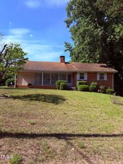 1301 Ross Avenue, Greensboro, NC 27406