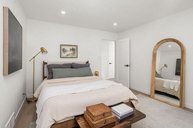 2285 N 166th STREET, Brookfield, WI 53005