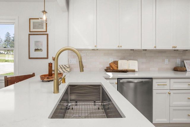 2285 N 166th STREET, Brookfield, WI 53005