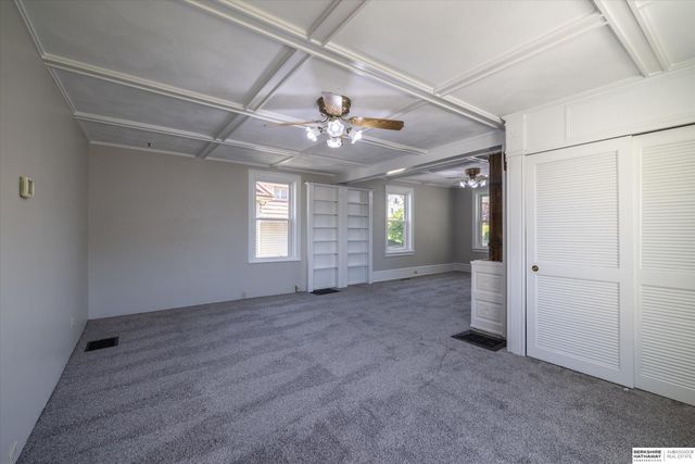 220 S 3rd Street, Council Bluffs, IA 51503