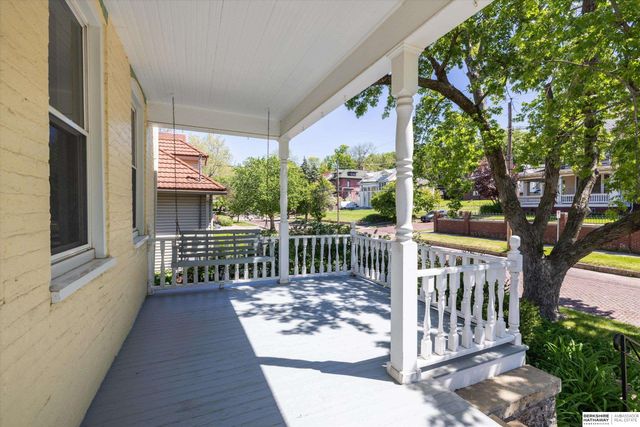 220 S 3rd Street, Council Bluffs, IA 51503
