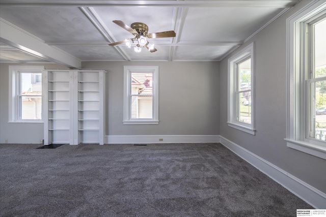 220 S 3rd Street, Council Bluffs, IA 51503