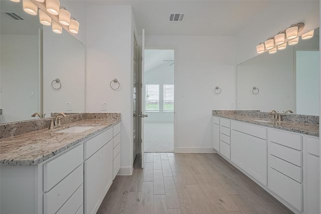 2907 Golden Isle Drive, Texas City, TX 77568