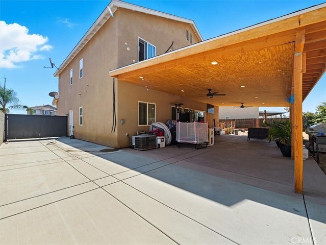 8731 Metta Cir, Riverside, CA 92503