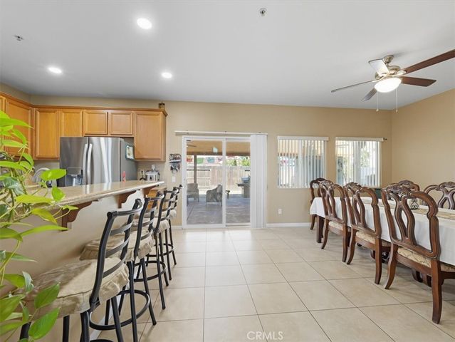 8731 Metta Cir, Riverside, CA 92503