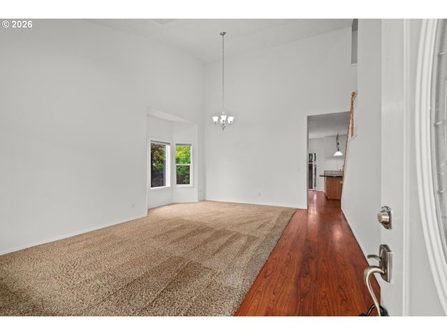 1753 Nw WONDERVIEW Ave, Gresham, OR 97030