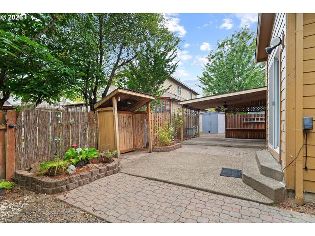 1753 Nw WONDERVIEW Ave, Gresham, OR 97030