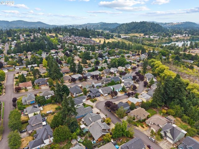 1753 Nw WONDERVIEW Ave, Gresham, OR 97030