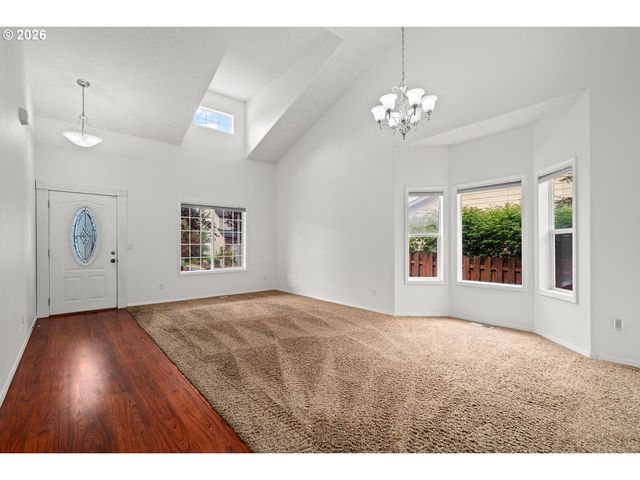 1753 Nw WONDERVIEW Ave, Gresham, OR 97030