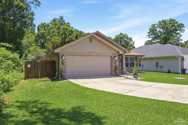 8803 Derby Ln, Pensacola, FL 32534