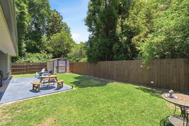 8803 Derby Ln, Pensacola, FL 32534