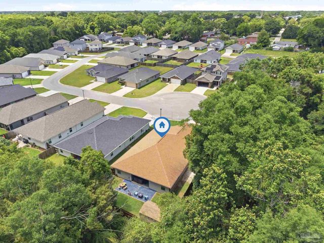 8803 Derby Ln, Pensacola, FL 32534