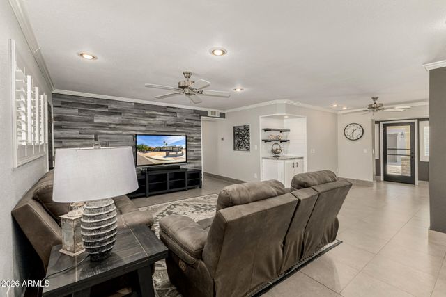 2249 W WINDROSE Drive, Phoenix, AZ 85029