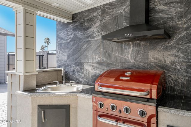 2249 W WINDROSE Drive, Phoenix, AZ 85029