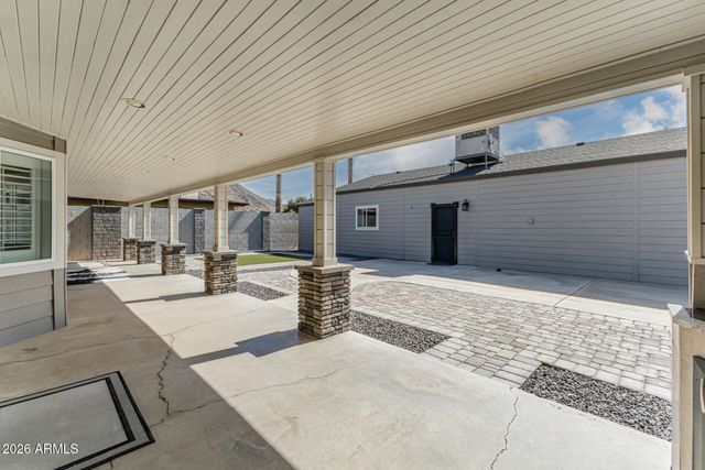 2249 W WINDROSE Drive, Phoenix, AZ 85029