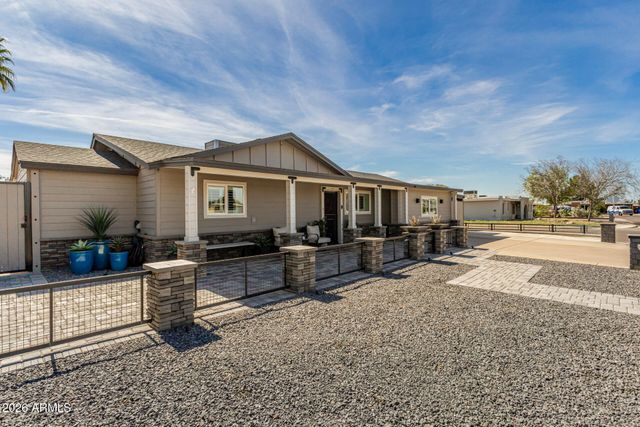 2249 W WINDROSE Drive, Phoenix, AZ 85029