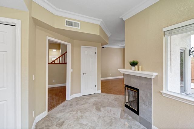 8520 Oakenshield Cir, Antelope, CA 95843