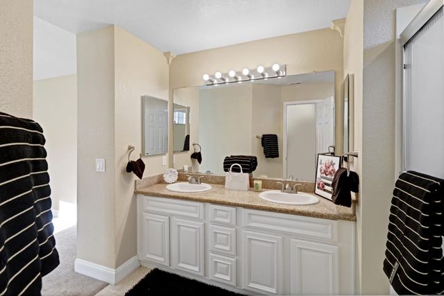 8520 Oakenshield Cir, Antelope, CA 95843