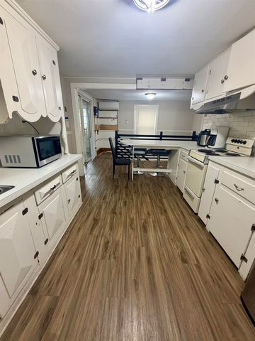 237 River Road, Tewksbury, MA 01876
