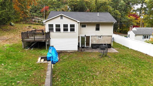 237 River Road, Tewksbury, MA 01876