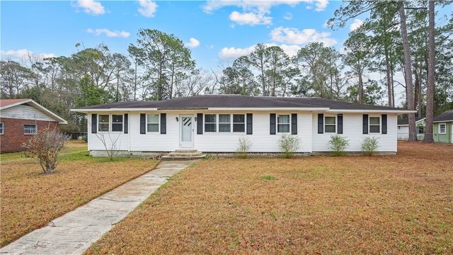 535 S 4th Street, Jesup, GA 31545