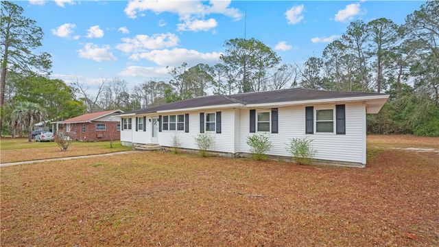 535 S 4th Street, Jesup, GA 31545