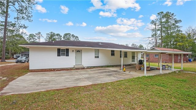 535 S 4th Street, Jesup, GA 31545