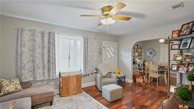 535 S 4th Street, Jesup, GA 31545