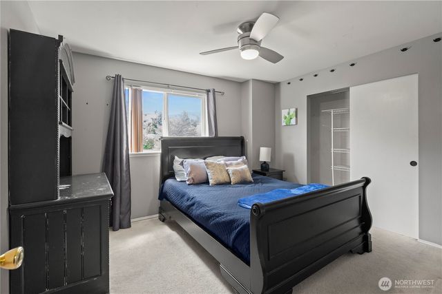 34940 7th Avenue SW, Federal Way, WA 98023