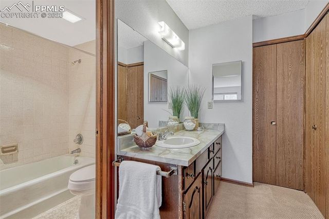 1146 Fontmore Road A, Colorado Springs, CO 80904