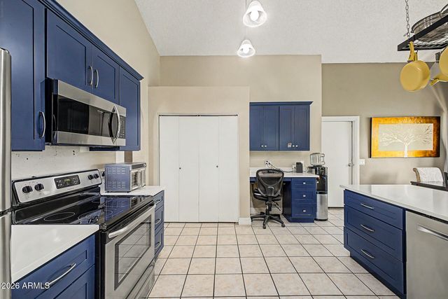 620 S KENWOOD Lane, Chandler, AZ 85226