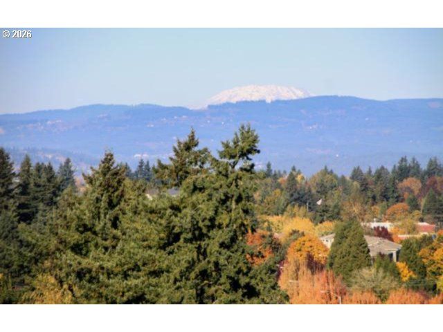 828 Sw WILSON Ct, Gresham, OR 97080