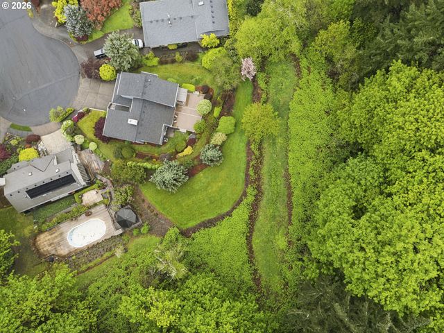 828 Sw WILSON Ct, Gresham, OR 97080