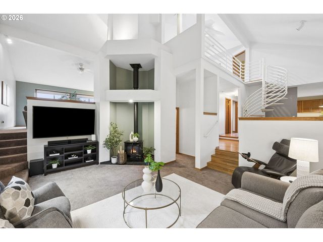 828 Sw WILSON Ct, Gresham, OR 97080