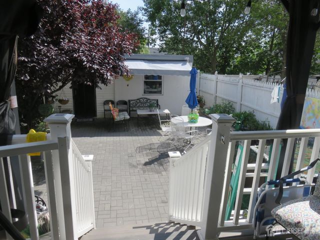 561 Neville Street, Perth Amboy, NJ 08861