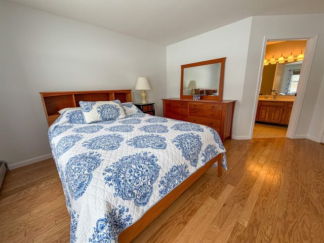 16 Clover Dr Unit 2B, Essex Junction, VT 05452