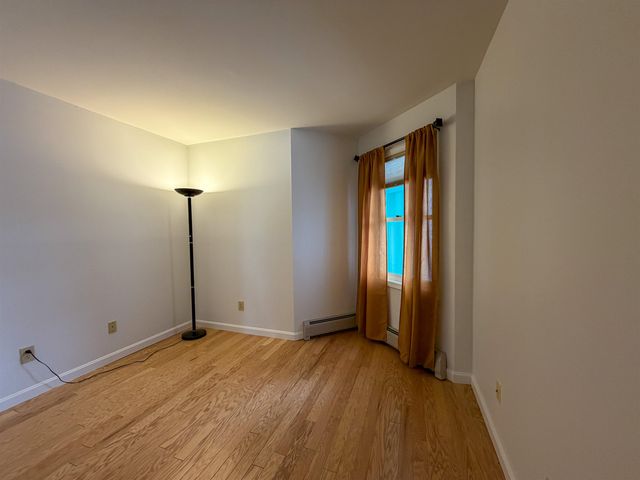16 Clover Dr Unit 2B, Essex Junction, VT 05452