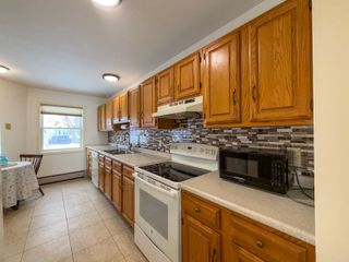 16 Clover Dr Unit 2B, Essex Junction, VT 05452