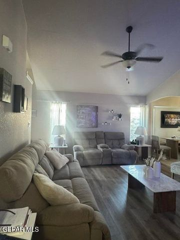 4820 NEW RANCH Court, El Paso, TX 79934