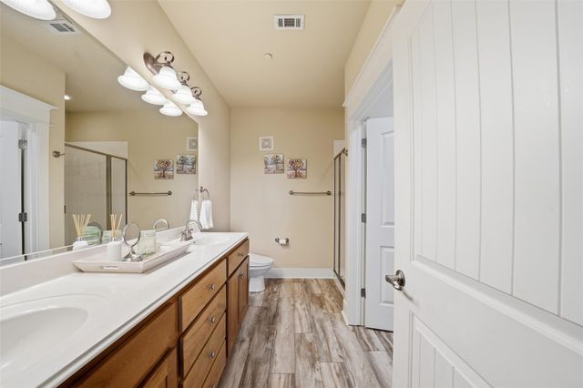 17808 Maritime Point DR 302, Jonestown, TX 78645