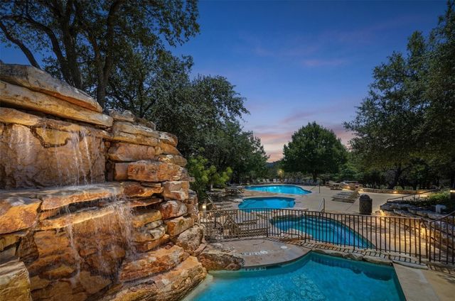 17808 Maritime Point DR 302, Jonestown, TX 78645