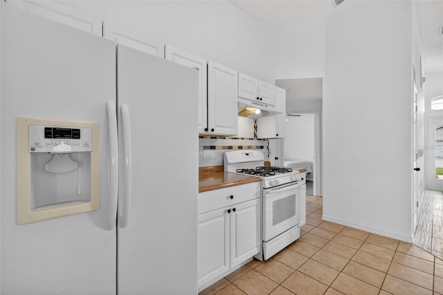 121 SONJA CIRCLE, Davenport, FL 33897