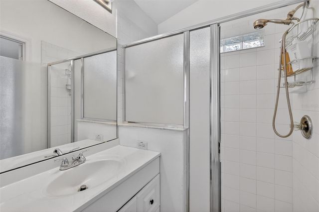 121 SONJA CIRCLE, Davenport, FL 33897