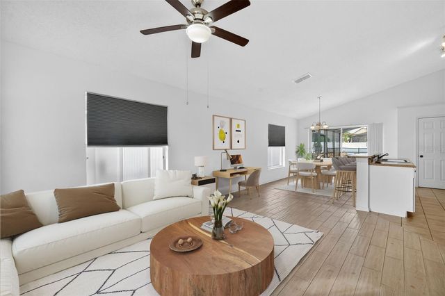 121 SONJA CIRCLE, Davenport, FL 33897